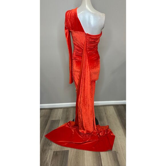 BALENCIAGA One-sleeve asymmetric velvet maxi dress FR38/US6 $2295 - Picture 8 of 12